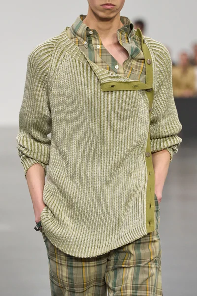 Look 33